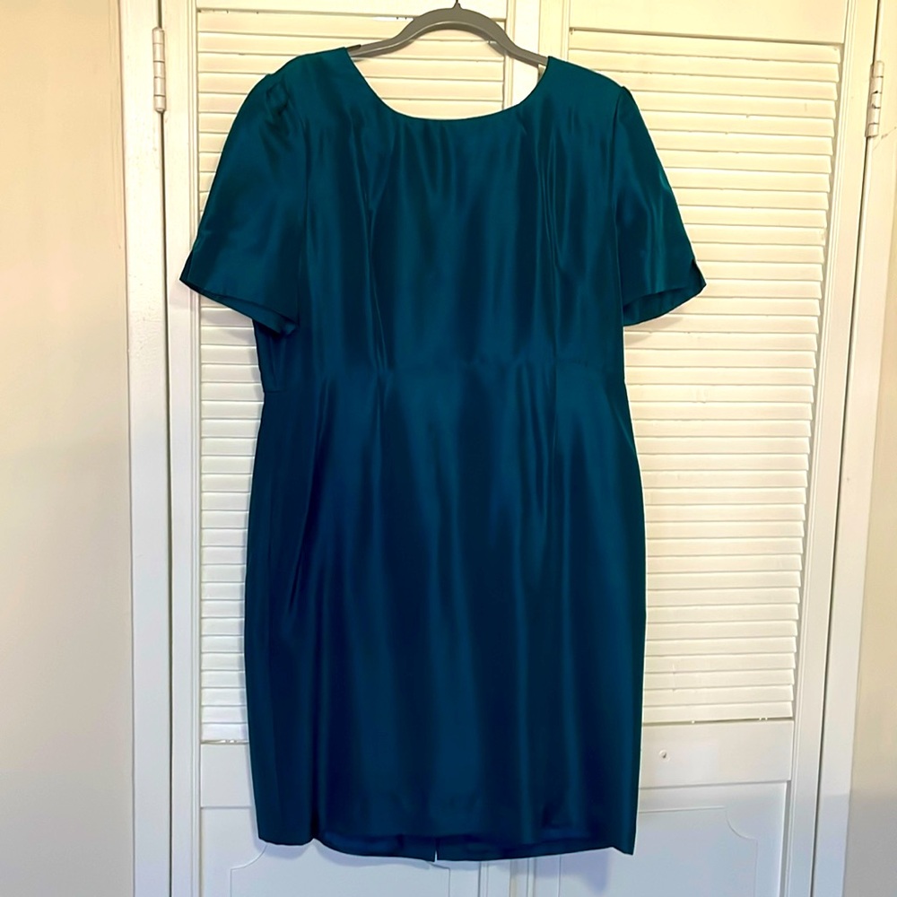 Teal green Jaeger London silk dress. Size 16 UK/14 US.